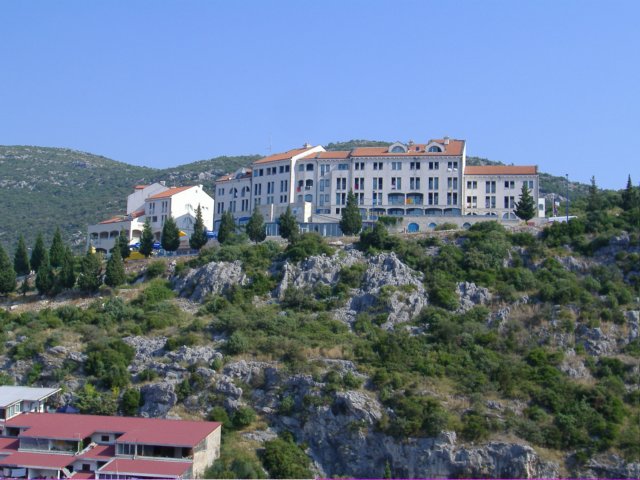 hotelnahribu.jpg